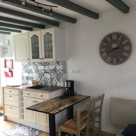 La Maison D'En Face Valliquerville Exteriér fotografie